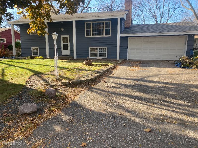 Primary Photo - 4 br, 2 bath House - 7320 Memory Ln NE