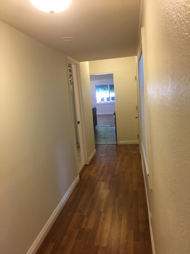 1819 Beloit Ave Unit Front, Los Angeles, CA 90025 Apartments in Los