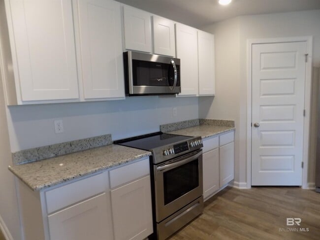 Foto del edificio - 10402 Ruffian Rte