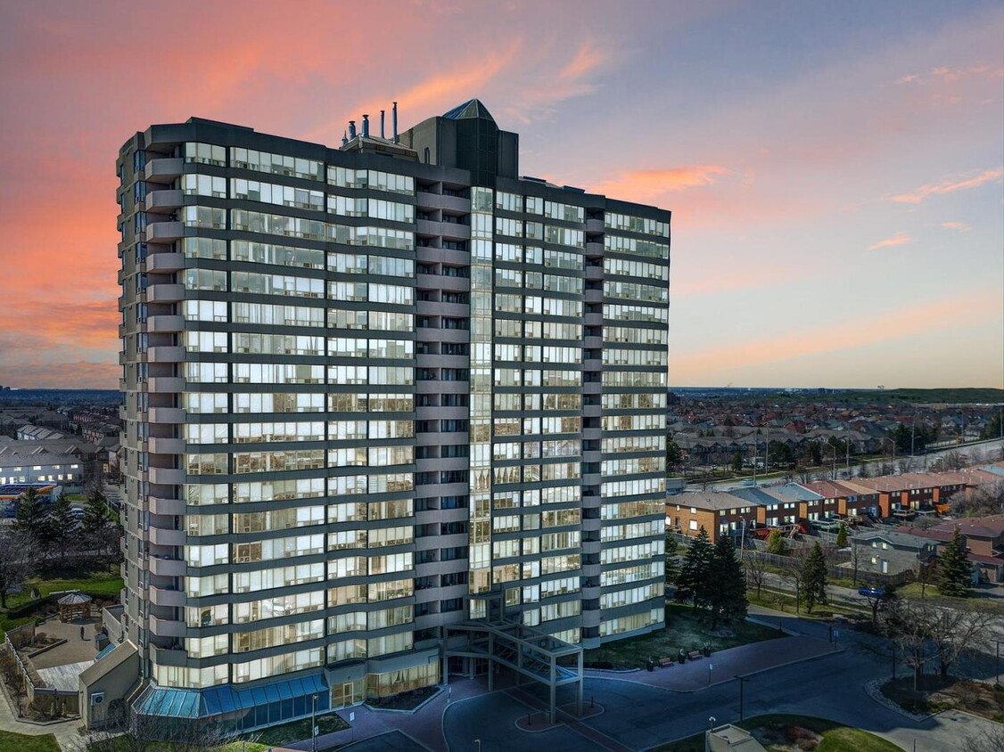Primary Photo - 700 Constellation Dr