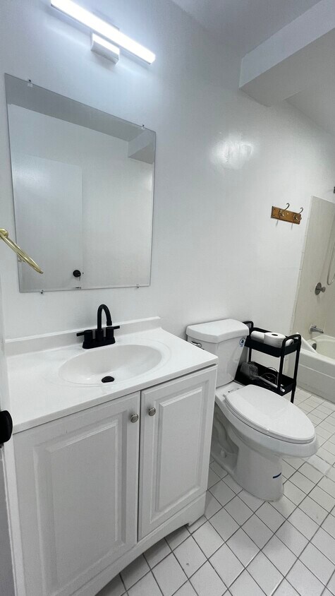 Foto del edificio - 3470 Plumtree Dr