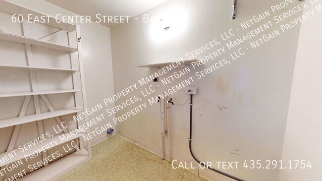 Foto del edificio - 2 Bedroom Apartment with Bonus Room with U...