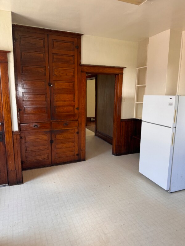 Primary Photo - 117 W Nittany Ave