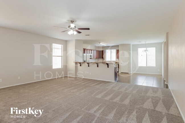 Foto del edificio - 5230 W Cochise Dr