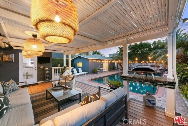 Foto principal - 7401 El Manor Ave