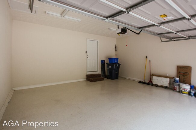 Building Photo - 4 br, 3 bath House - 137 Bristol Woods Drive