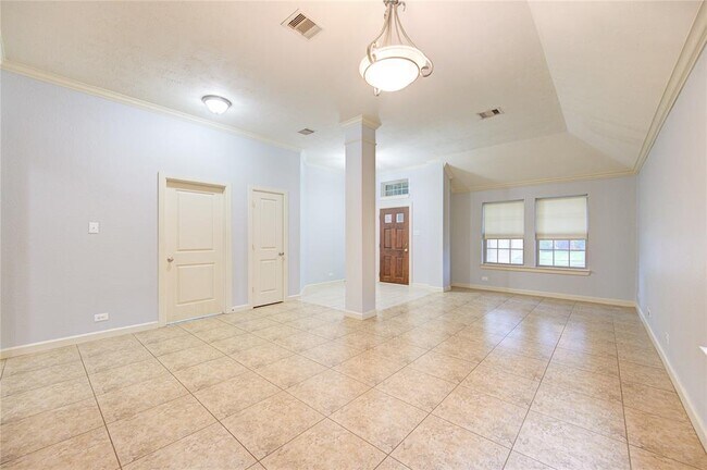 Building Photo - 3423 Canton Hills Ln