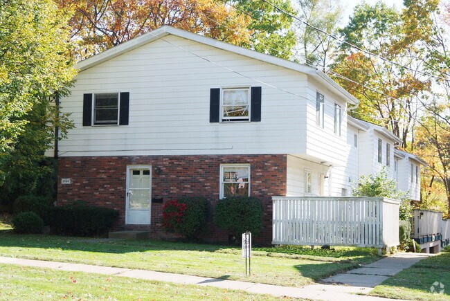 Building Photo - 2160-2180 Thurmont Rd