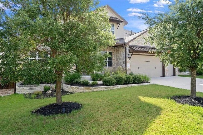 Building Photo - 409 Spanish Mustang Dr