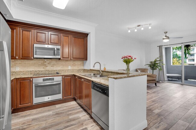 Foto del edificio - 1690 Renaissance Commons Blvd