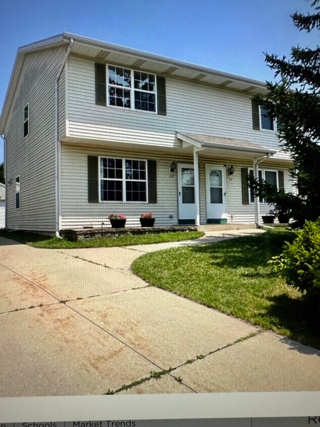 Foto principal - 1309 Falls Ct
