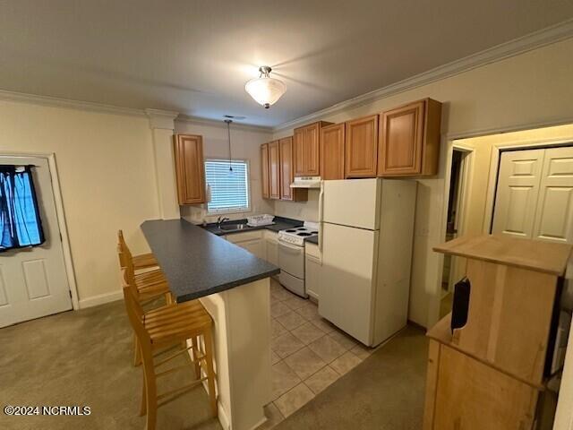 Building Photo - 1206 E Oak Island Dr