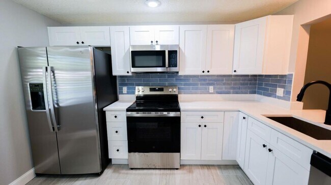 Building Photo - 1917 Pepper Mill Dr