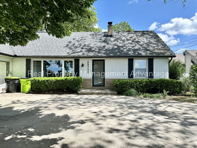 Photo - Novi Charmer with 4 Bedrooms and 2 Full Baths House