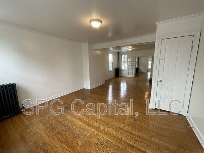 Foto del edificio - 213 Jefferson Ave