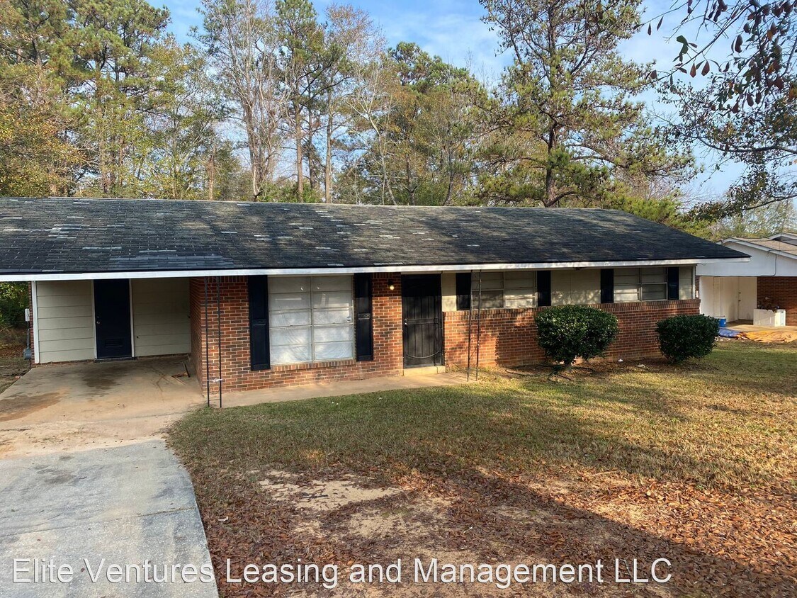 Foto principal - 3 br, 1 bath House - 69 Apollo Drive
