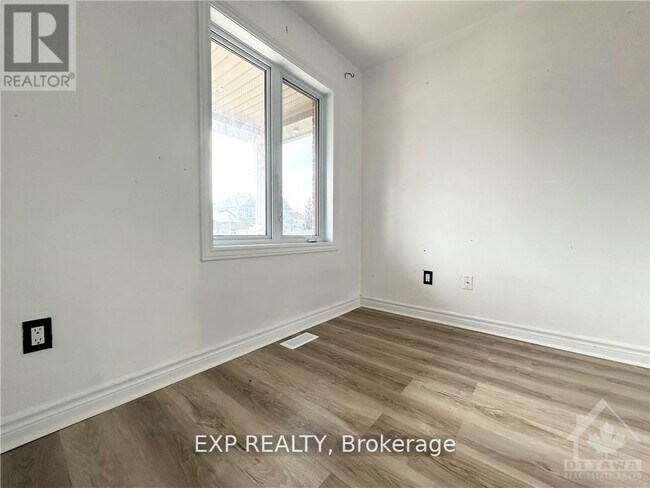 Building Photo - 649 Clearbrook Dr