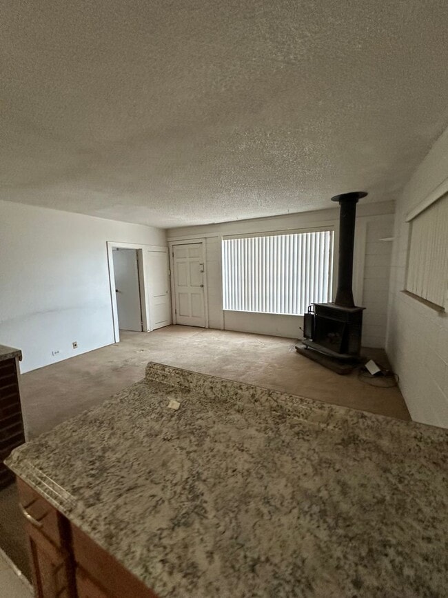 Building Photo - 13048 N Highland Cir