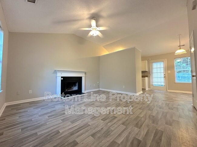 Photo - 3521 Atlas Dr House