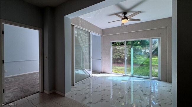 Foto del edificio - 20653 Country Barn Dr