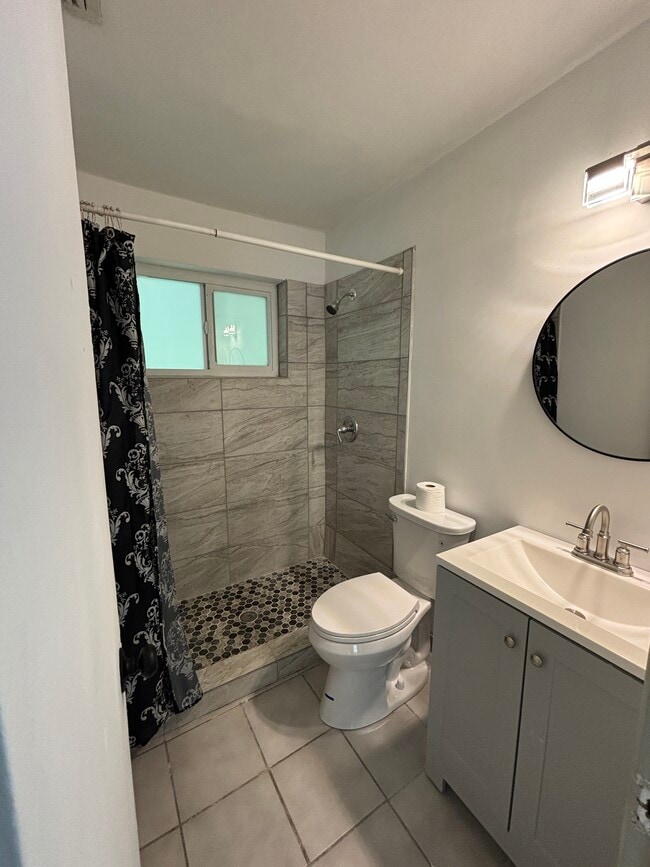 Foto del edificio - 6420 Oak St