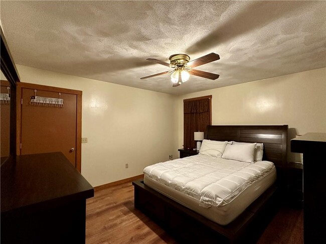 Foto del edificio - 44 Beatrice Ave