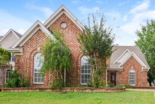 Building Photo - 2722 Nelle Ln