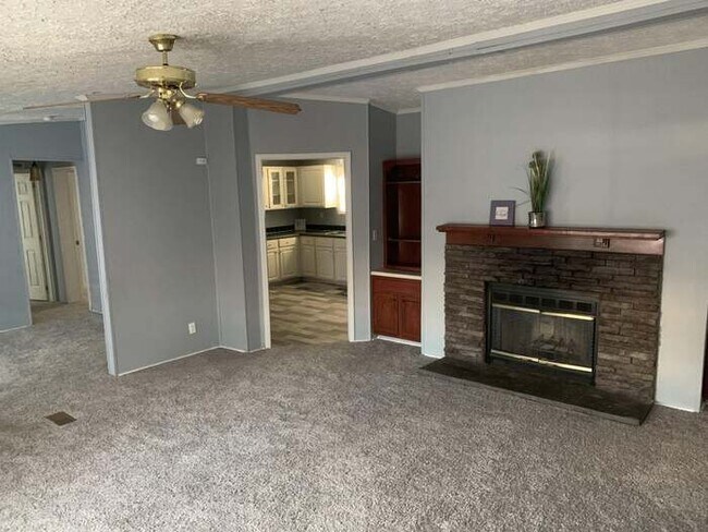 Foto del edificio - 2525 Waterfront Dr