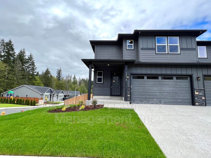 1207 NE Henderson Dr, Estacada, OR 97203 House Rental in Estacada, OR