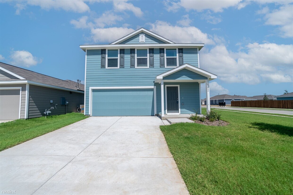 4 br, 2.5 bath House 7604 Bluebell Lane House for Rent in McKinney