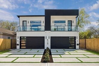 Building Photo - 4710 Sharon St