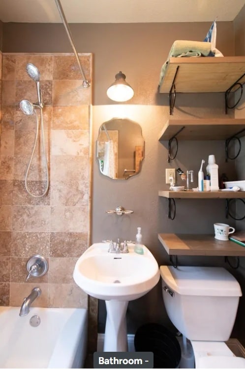 Bathroom - 4221 Nicollet Ave