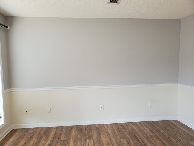 Foto del edificio - 169 N Spring View Dr