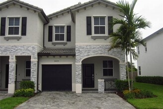 Building Photo - 16225 SW 288th Terrace