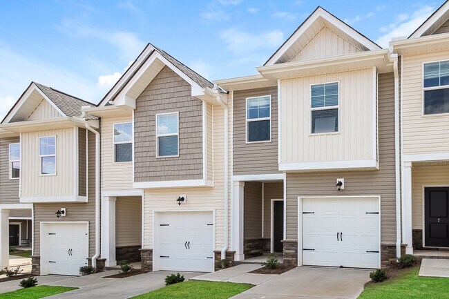 Building Photo - 5 Oak Rose Drive