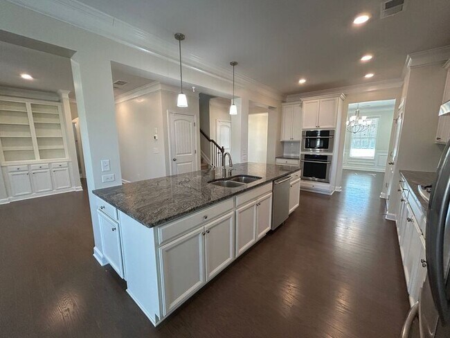 Foto del edificio - 2850 Prestwood Dr