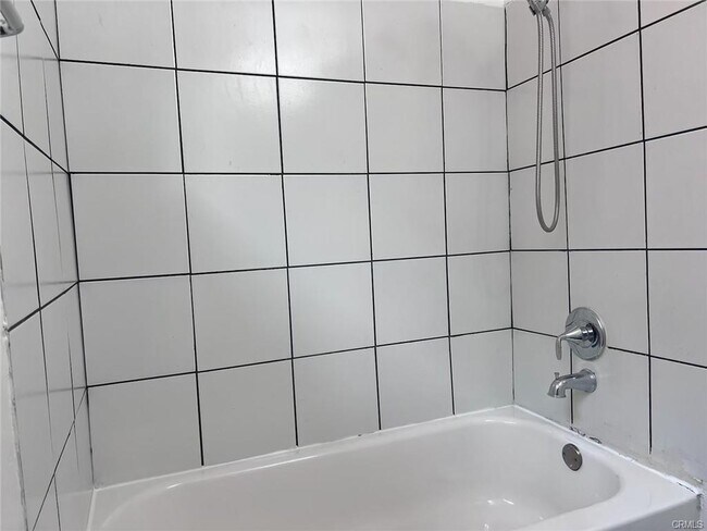 Foto del edificio - 6619 Harbor Ave