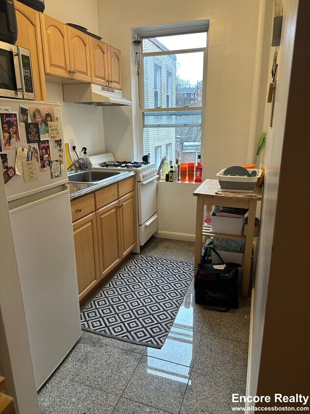 Foto principal - 213 Kelton St