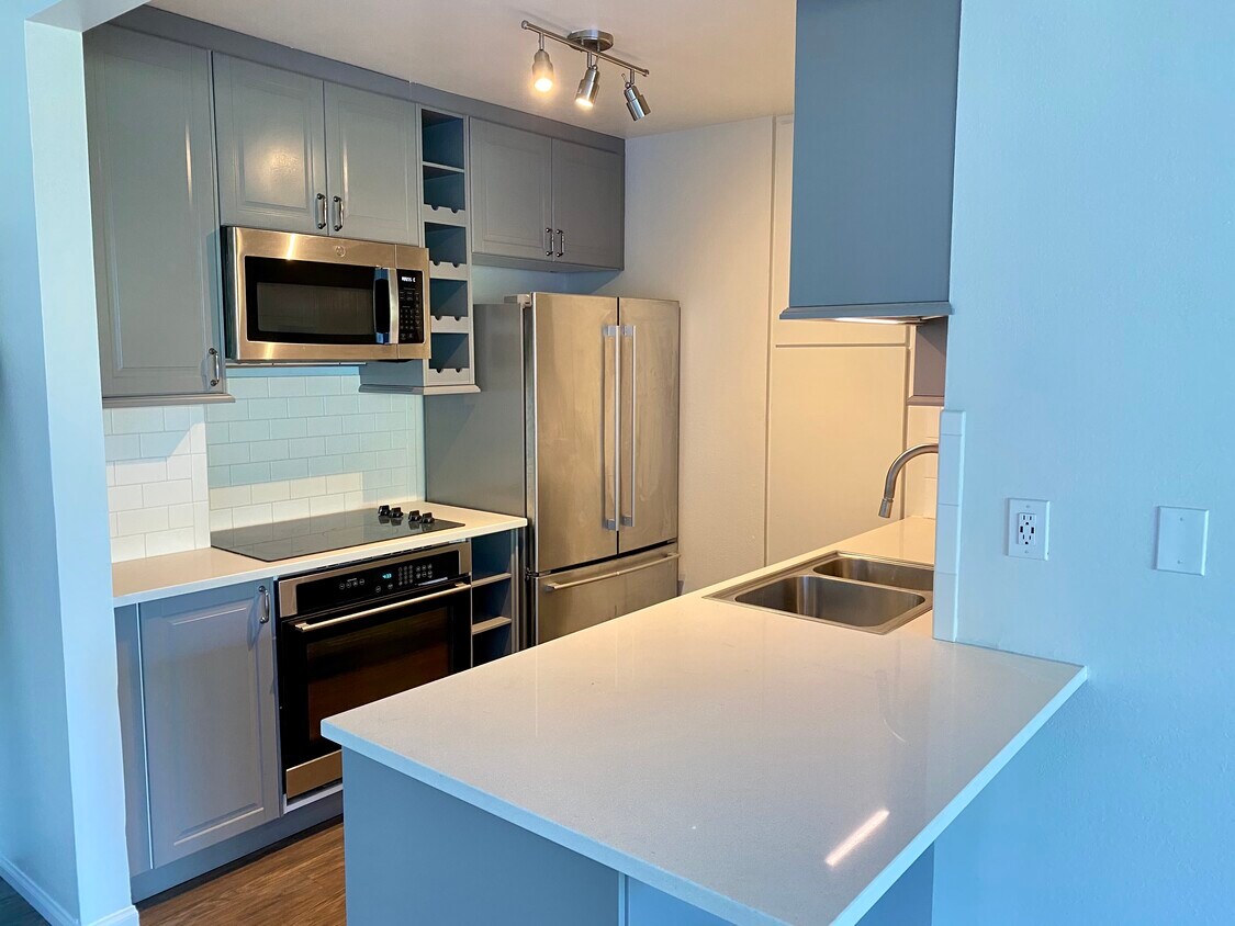 Foto principal - 7740 Redlands St