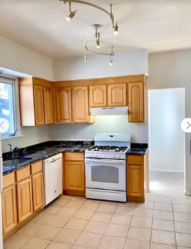 Foto del edificio - 6136 Jefferson St