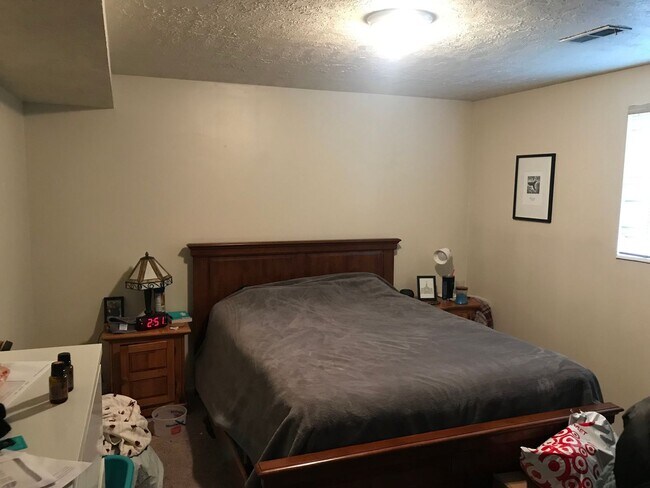 Foto del edificio - 1B/1B Pet Friendly Apartment South of BYU