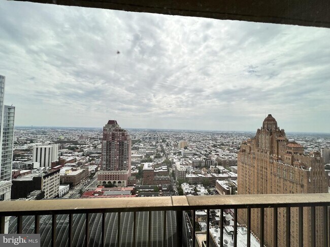 Foto del edificio - 1420 Locust St