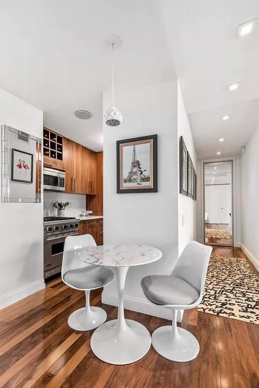 Building Photo - 2 bedroom in NEW YORK NY 10006