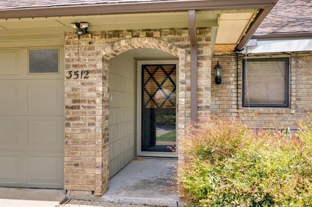 Foto del edificio - 3512 Wayland Dr
