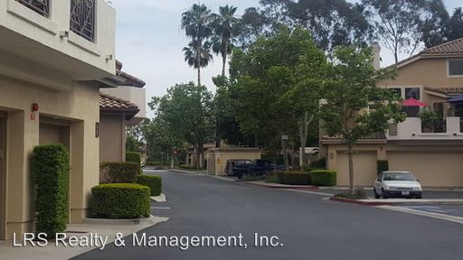 Building Photo - 38 Paseo del Sol