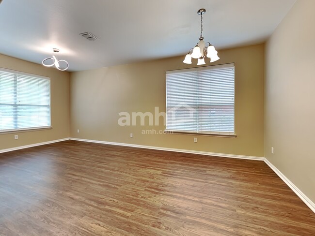 Building Photo - 3601 Pendery Lane