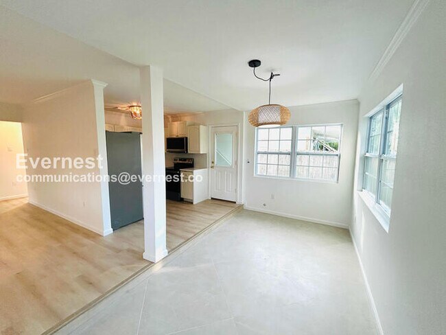 Foto del edificio - 3032 56th St S