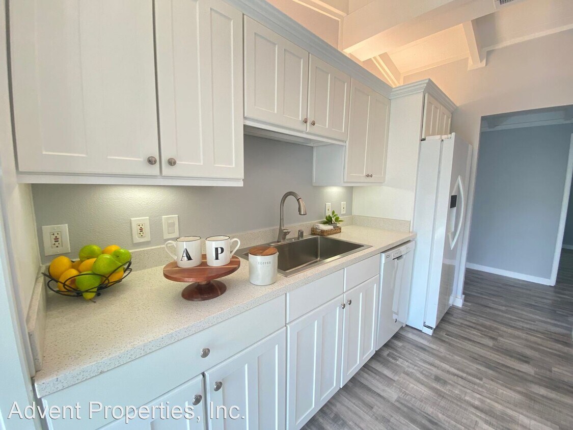Foto principal - 4 br, 2 bath House - 3313 Bennett Way
