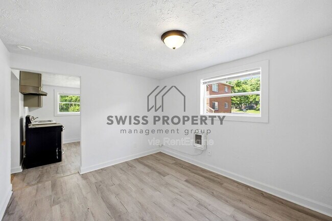 Foto del edificio - 486 Hanley St