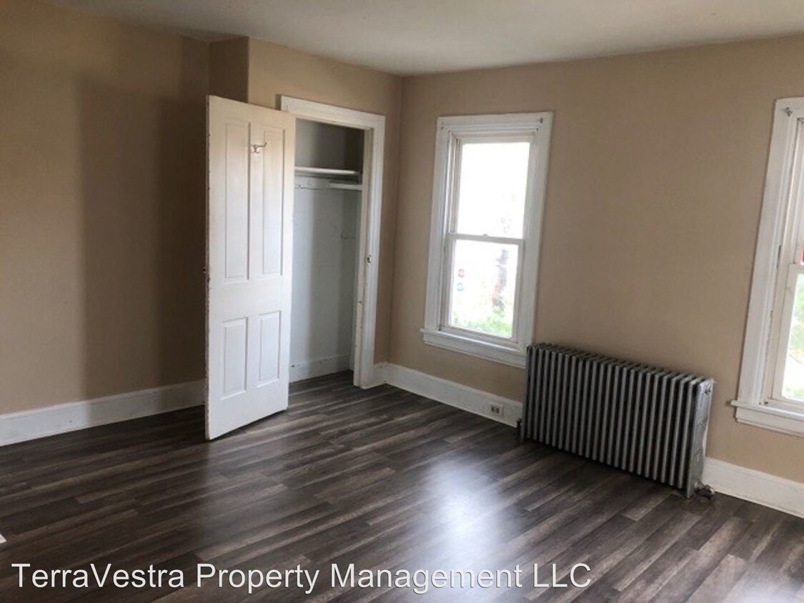 Foto principal - 648-650 N Broad St
